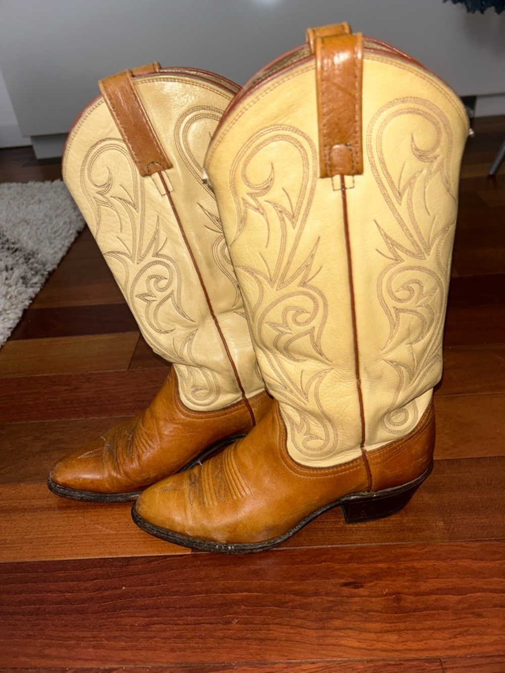 Dan Post Two-Tone Tan and Cream Leather Western Heeled Boots
